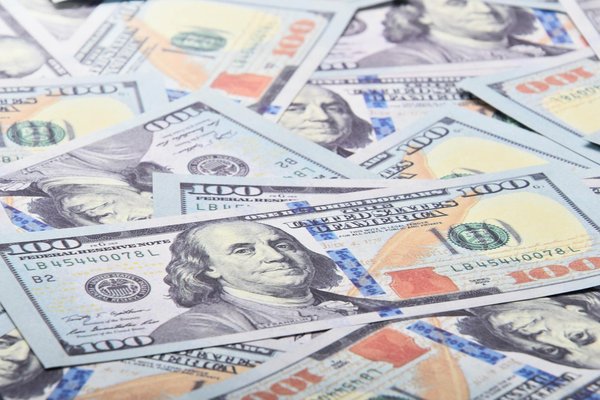 Stratégies Juridiques Essentielles pour Réussir l'Achat et la Vente de Fonds de Commerce